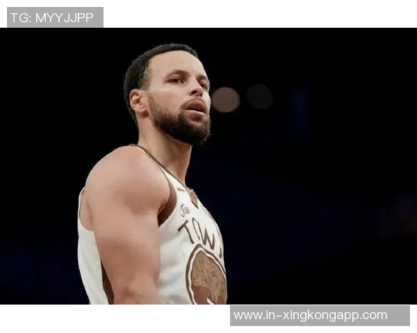 白巧克力相信库里能再战三四年期待他职业生涯达到二十或二十二年 白巧克力相信库里能再战三四年期待他职业生涯达到二十或二十二年